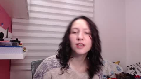 Snapshot of jane_r chatting on 12/17/25, 03:34 Jane online show from 12/17/25, 03:34