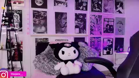 Snapshot of janediaz chatting on 07/19/26, 06:11 Jennifer online show from 07/19/26, 06:11