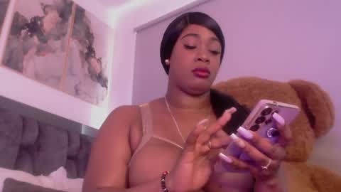 Snapshot of janeebony_ chatting on 04/30/26, 04:35 Jane online show from 04/30/26, 04:35