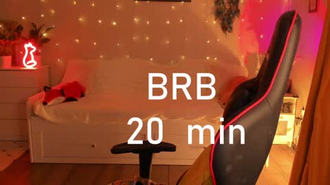 Snapshot of janegrey11 chatting on 02/04/25, 03:36 Jane online show from 02/04/25, 03:36