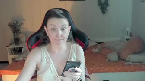 Snapshot of janegrey11 chatting on 07/13/26, 03:26 Jane online show from 07/13/26, 03:26