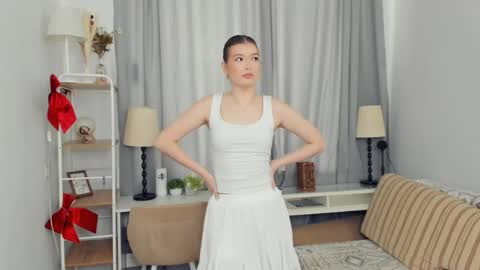 Samantha online show from 04/06/26, 06:36