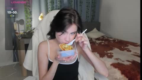 janetfletcher online show from 11/18/25, 02:54