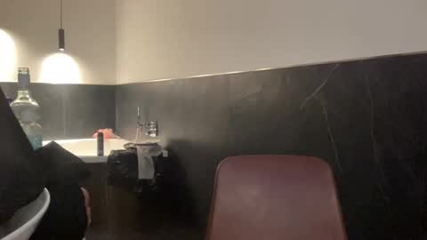 Snapshot of janettarobin chatting on 01/09/26, 08:17 RoJan online show from 01/09/26, 08:17