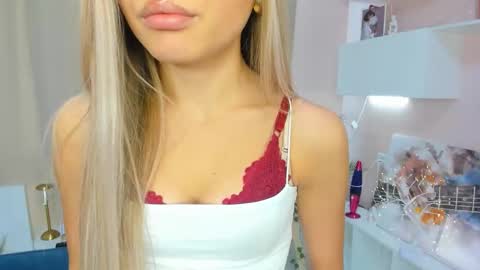 Hi Im Alice and here youll find something online show from 10/03/25, 07:05