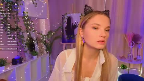 Hi Im Alice and here youll find something online show from 11/07/25, 06:13