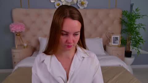 Jane online show from 10/21/25, 02:56