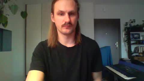 jankujan online show from 12/28/24, 11:41