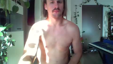 jankujan online show from 09/17/25, 07:54