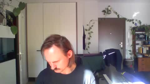 jankujan online show from 10/13/25, 08:58