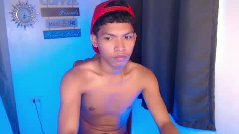 janlloyd04 online show from 09/26/25, 04:05