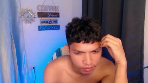 janlloyd04 online show from 11/04/25, 07:13