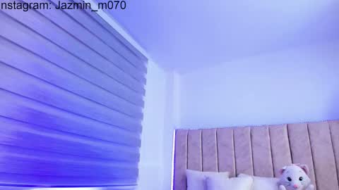 Jane online show from 02/11/26, 06:40