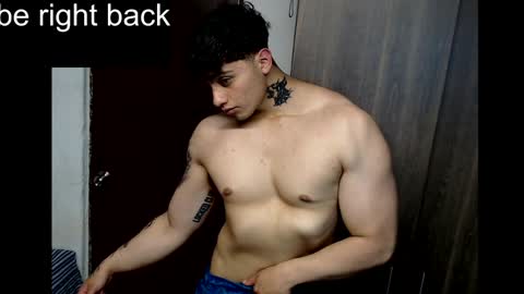 Snapshot of jareth_brunet chatting on 02/07/25, 08:20 Jareth online show from 02/07/25, 08:20