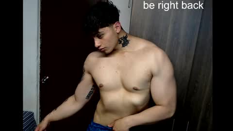 Snapshot of jareth_brunet chatting on 02/20/25, 06:35 Jareth online show from 02/20/25, 06:35