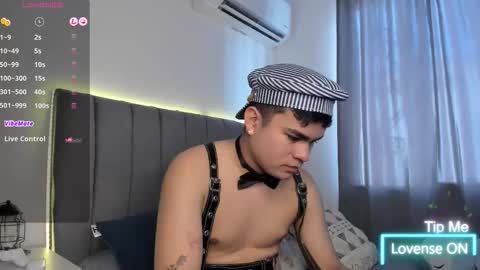 JARETHH online show from 10/31/25, 03:02