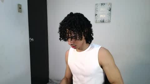 Snapshot of jash_7 chatting on 05/15/26, 07:43 jash online show from 05/15/26, 07:43
