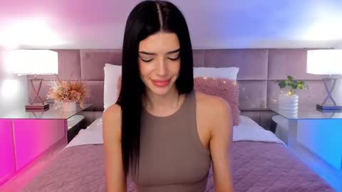 Snapshot of jasmilynn chatting on 02/02/25, 11:11 Jasmi online show from 02/02/25, 11:11