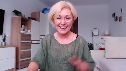 Jasmin room for people 40 online show from 02/17/26, 01:40