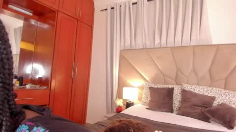 Snapshot of jasmin_melons chatting on 06/05/26, 10:21 jasmin_melons online show from 06/05/26, 10:21