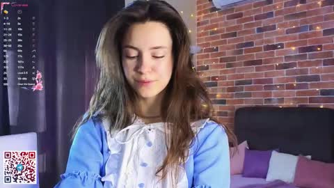 Chloe online show from 10/13/25, 06:13