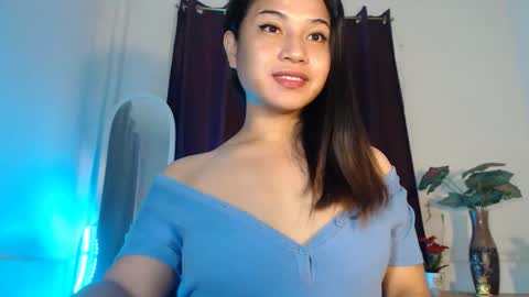 JASMINE online show from 11/05/25, 03:17