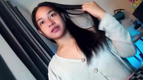 JASMINE online show from 04/13/26, 02:06