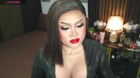 Jasmine Brandy online show from 09/15/25, 02:33