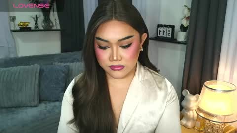 Jasmine Brandy online show from 04/12/26, 12:54