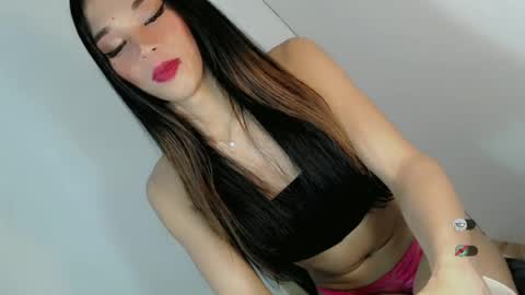 Snapshot of jasmine_on_live chatting on 07/05/26, 02:29 CUTE JANNA online show from 07/05/26, 02:29