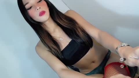 Snapshot of jasmine_on_live chatting on 07/15/26, 11:32 CUTE JANNA online show from 07/15/26, 11:32