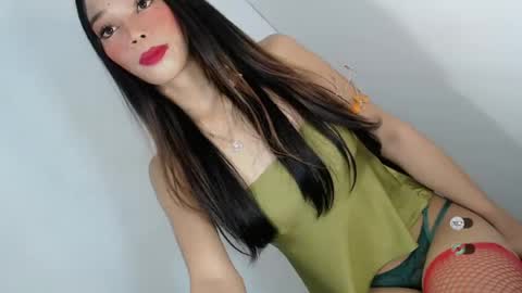 Snapshot of jasmine_on_live chatting on 07/19/26, 03:10 CUTE JANNA online show from 07/19/26, 03:10