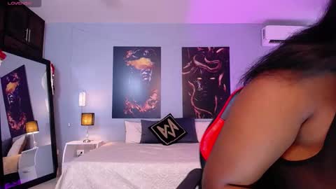 Instagram jasminecampbell1  online show from 01/13/26, 08:47