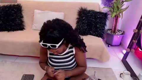 Instagram jasminecampbell1  online show from 06/30/26, 11:39
