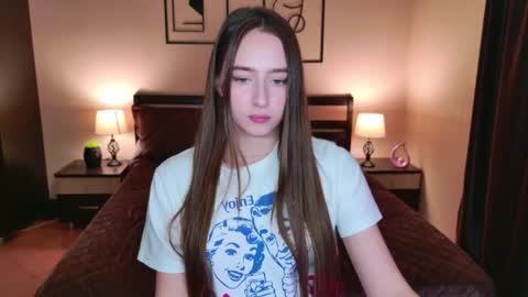 Jasmine online show from 11/06/25, 09:54