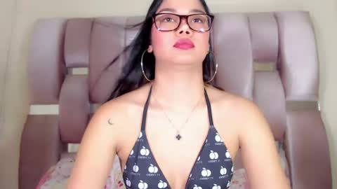 Snapshot of jasminemoore chatting on 08/07/26, 12:34 Jazmin online show from 08/07/26, 12:34