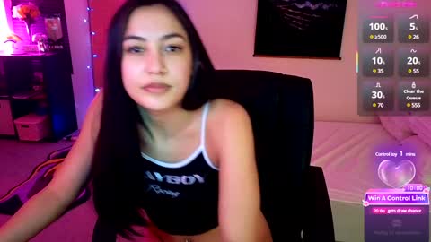 Snapshot of jasminewinters chatting on 02/02/25, 06:48 Jasmine Winters online show from 02/02/25, 06:48