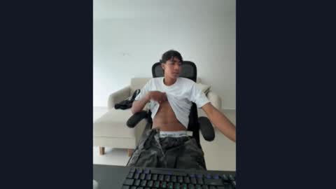 Snapshot of jason_haasland chatting on 11/28/25, 07:05 jason_haasland online show from 11/28/25, 07:05