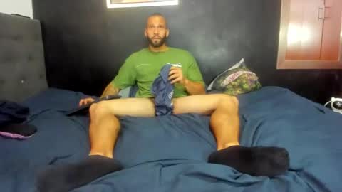    online show from 10/28/25, 02:42