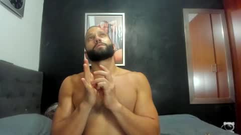    online show from 11/05/25, 04:45