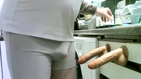 Snapshot of jasonmason2003 chatting on 12/14/24, 01:28 jasonmason2003 online show from 12/14/24, 01:28