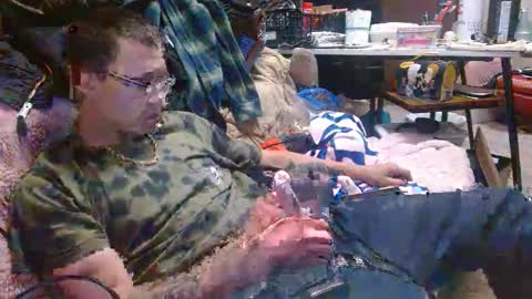 jasonmoore423786227 online show from 04/19/26, 02:05