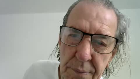 Snapshot of jaspal55 chatting on 05/10/26, 12:21 jaspal55 online show from 05/10/26, 12:21