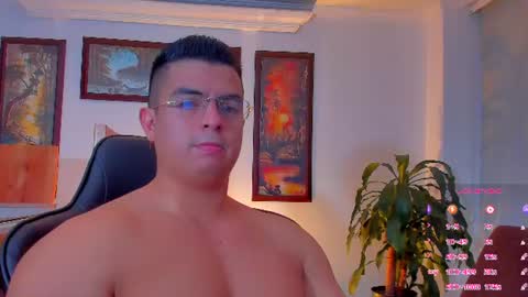 Snapshot of jasperbrooksx chatting on 07/20/26, 11:01 JBrooksXx online show from 07/20/26, 11:01