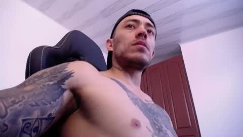 Snapshot of jasson_king01 chatting on 04/24/26, 04:42 JKing online show from 04/24/26, 04:42