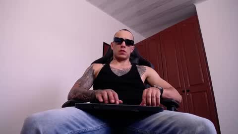 Snapshot of jasson_king01 chatting on 05/02/26, 05:07 JKing online show from 05/02/26, 05:07