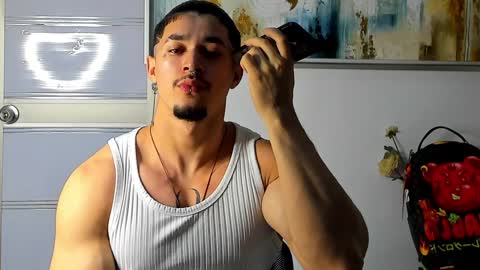 Snapshot of jasson_rodriguez69 chatting on 01/05/25, 03:32 Lil Dark online show from 01/05/25, 03:32