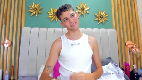 Snapshot of jasson_smit chatting on 12/27/24, 04:43 J A S S O N online show from 12/27/24, 04:43