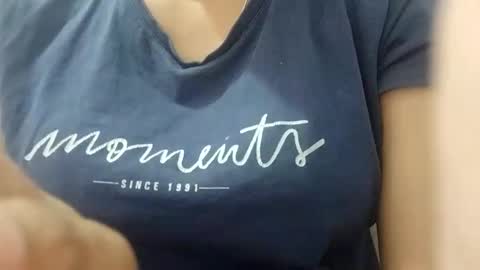 jasspreettt online show from 04/22/26, 01:52