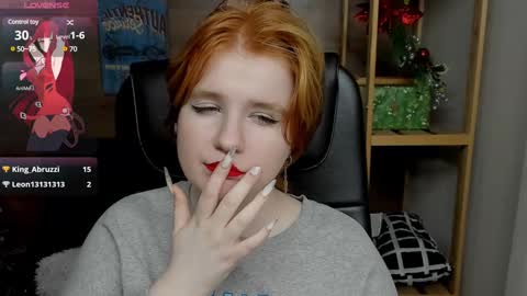 Snapshot of java_fire chatting on 01/11/25, 01:37 Katerina online show from 01/11/25, 01:37